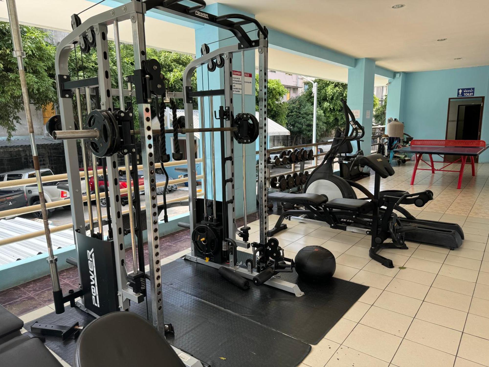 Mina 美景公寓酒店 Pattaya Eksteriør bilde