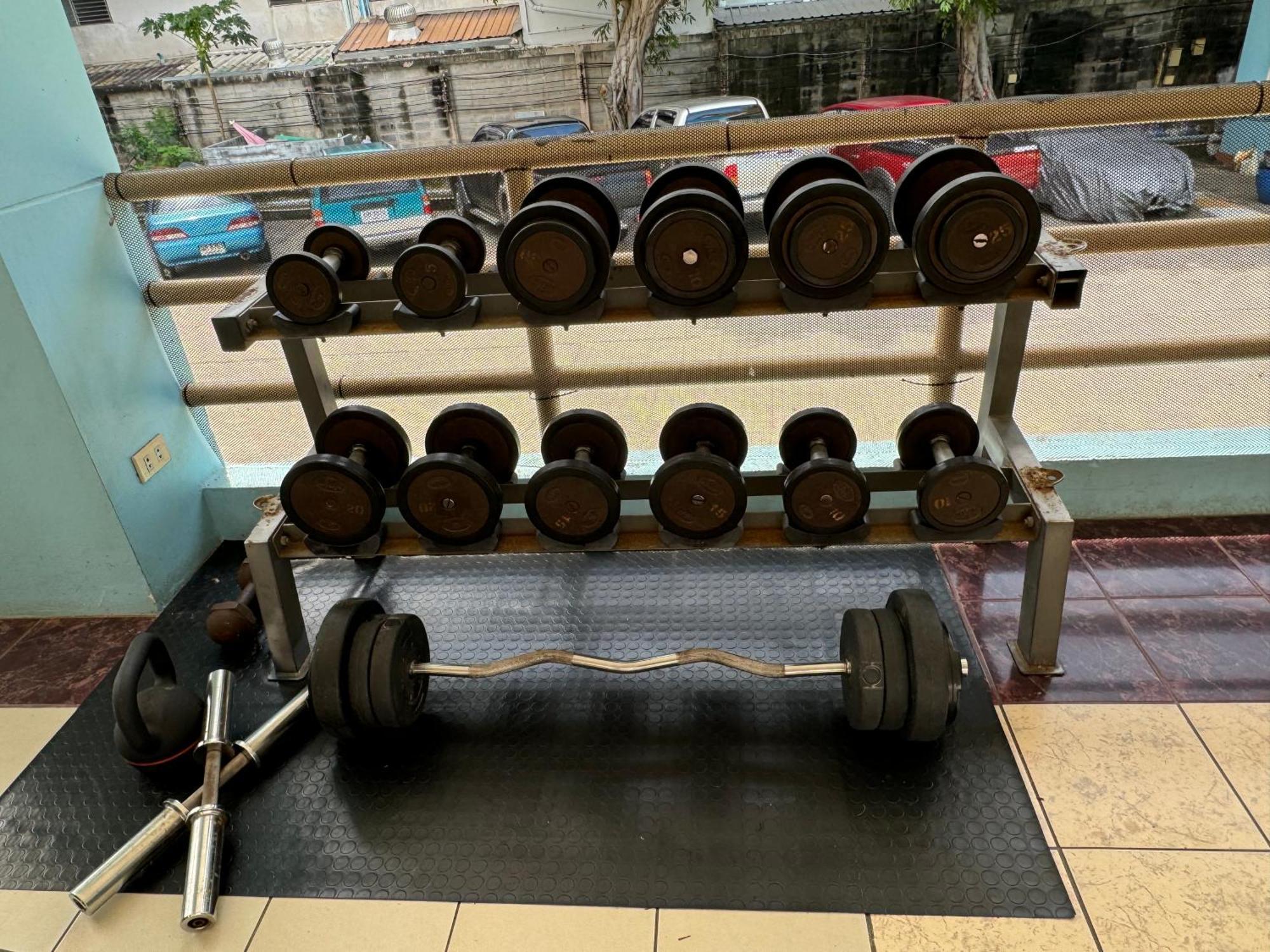 Mina 美景公寓酒店 Pattaya Eksteriør bilde